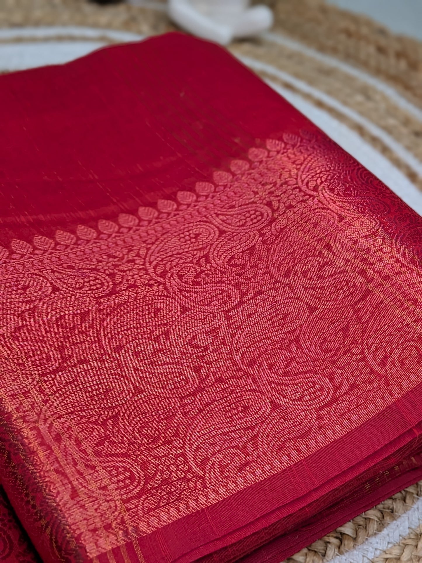 Svarna – Semi Banarasi Saree with Golden Zari Elegance