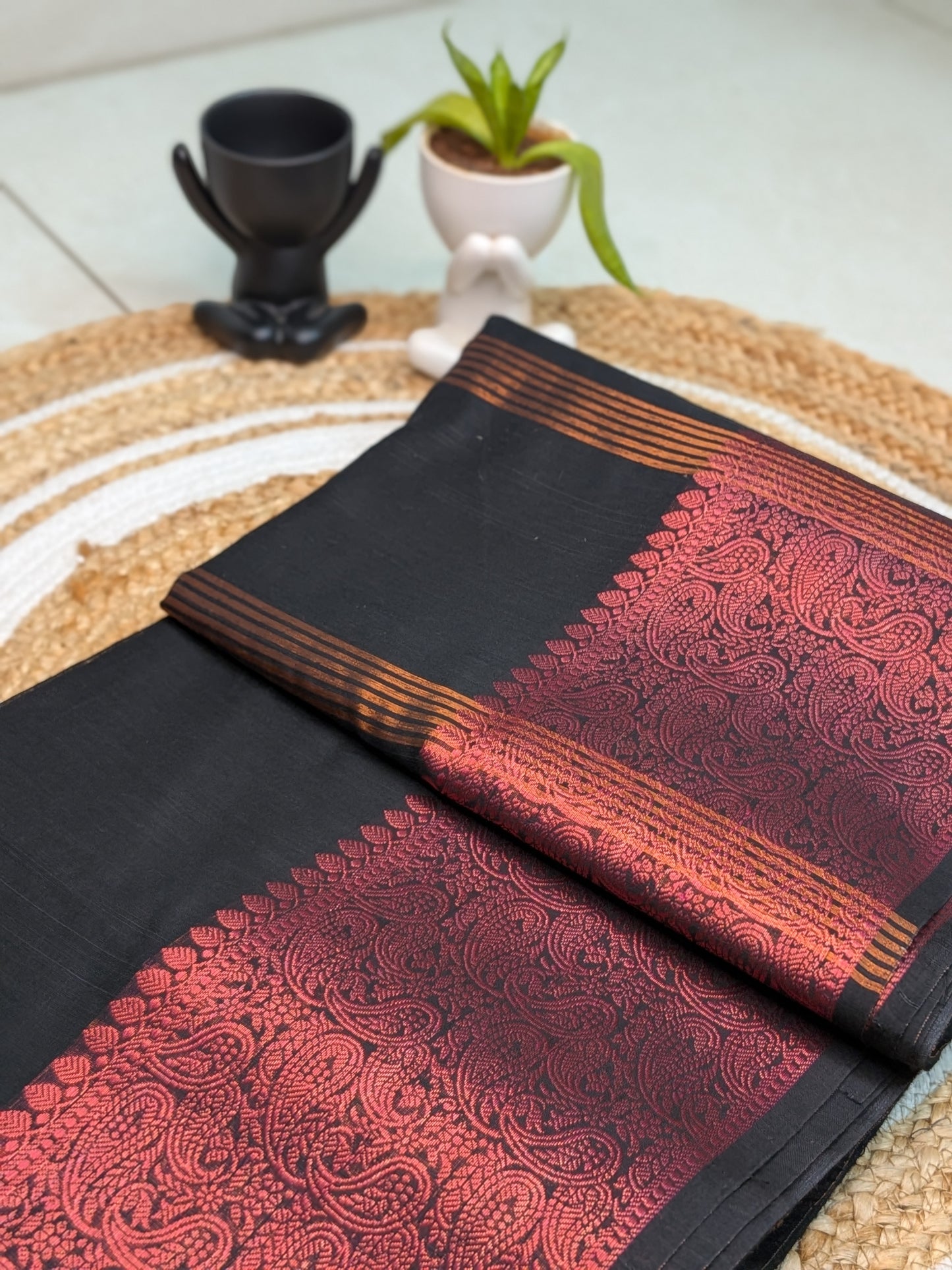 Svarna – Semi Banarasi Saree with Golden Zari Elegance