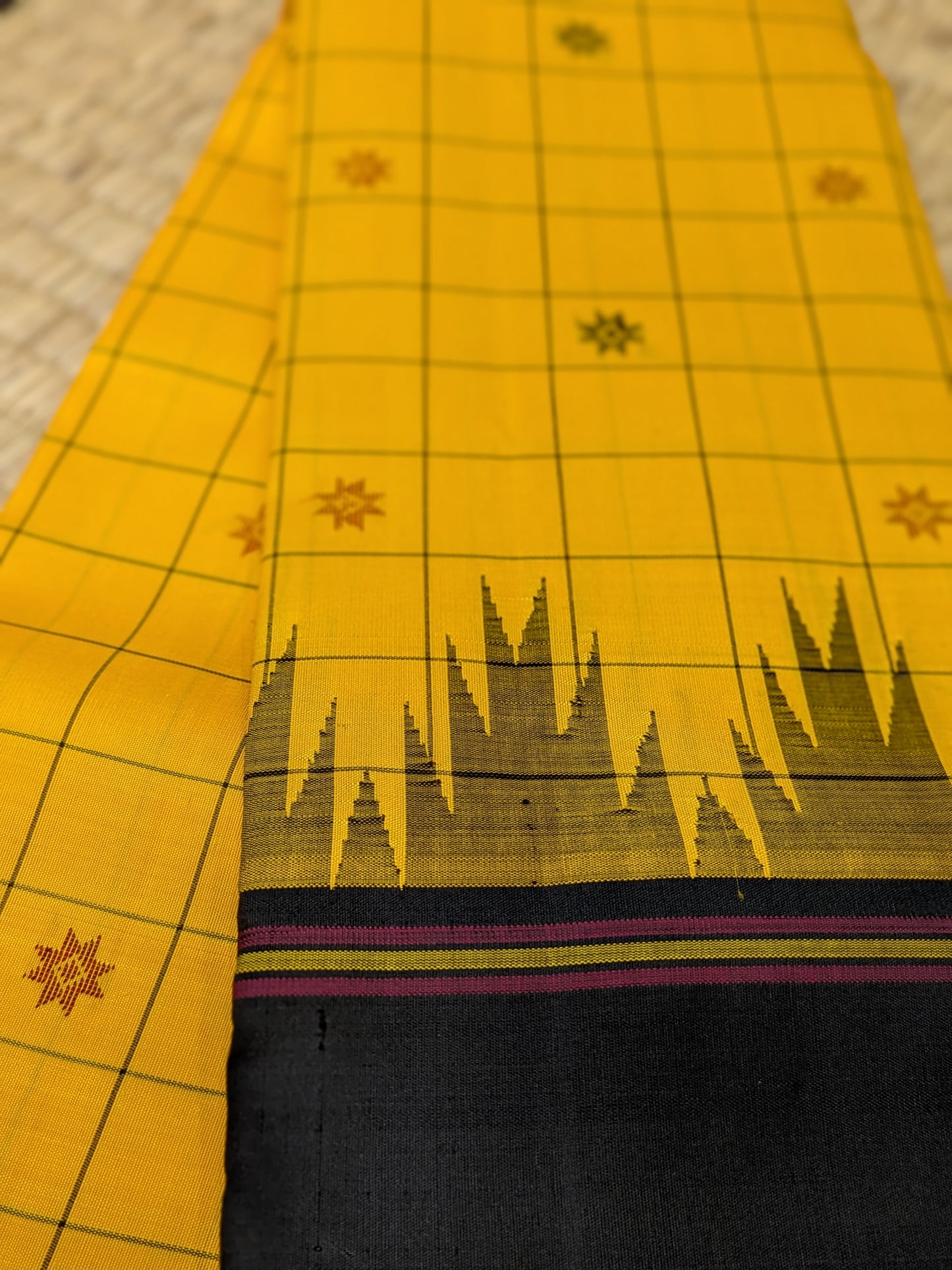 Taarakai – Pure Kanchipuram Handloom Saree in Yellow Checks with Black Long Border (No Zari)