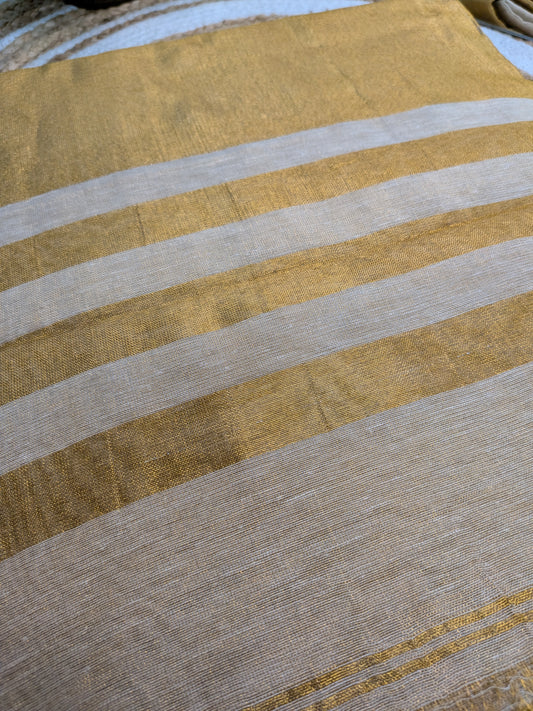 Ponnonam - The Golden Glory Kasavu Saree