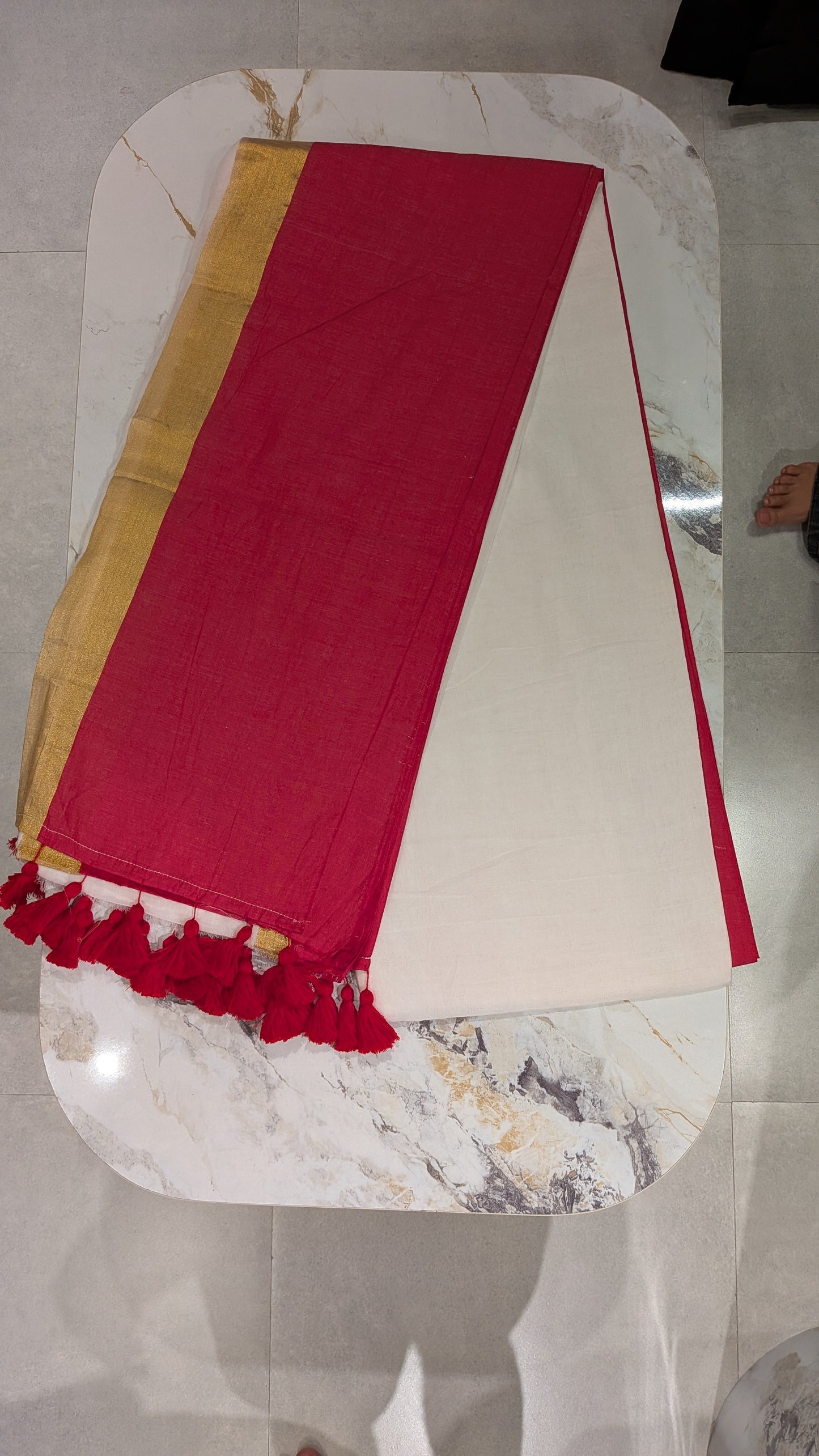 Mridula - Broad Red border Mulmul Saree