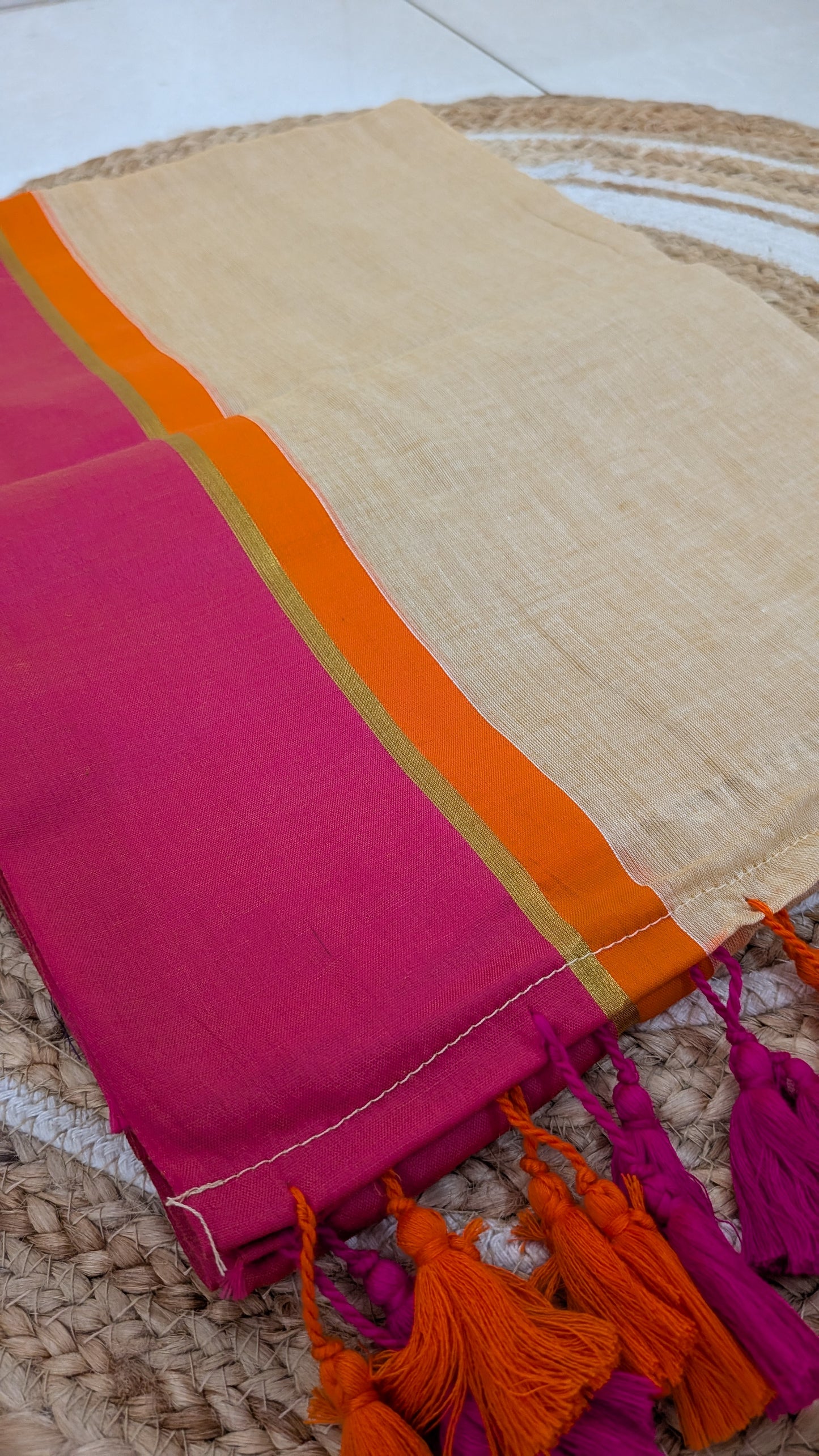Off-White Mulmul Cotton Saree with Kara Kasavu Border
