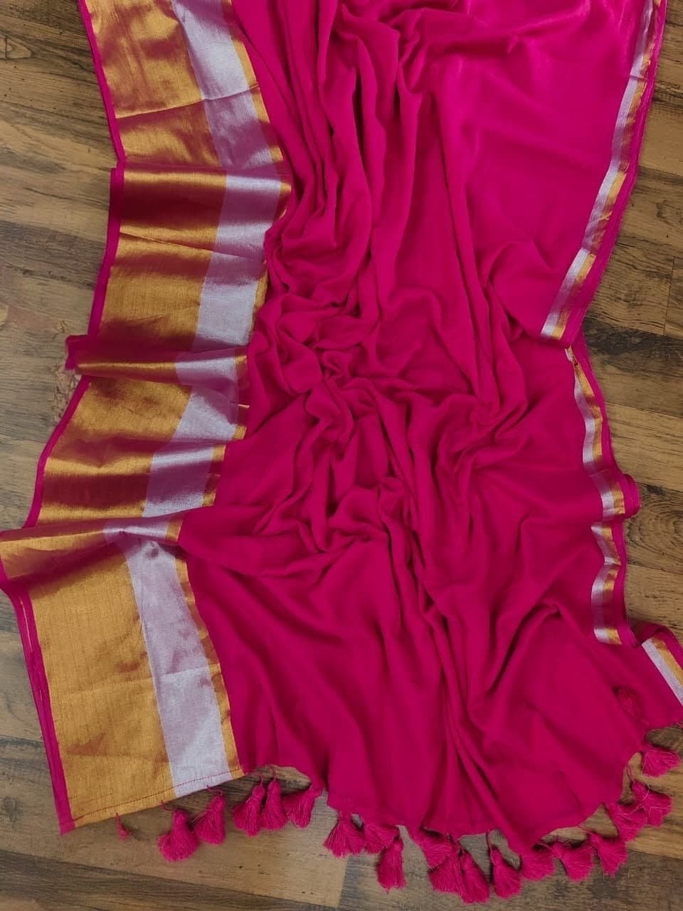 Mridula - Rani Pink Mulmul Saree