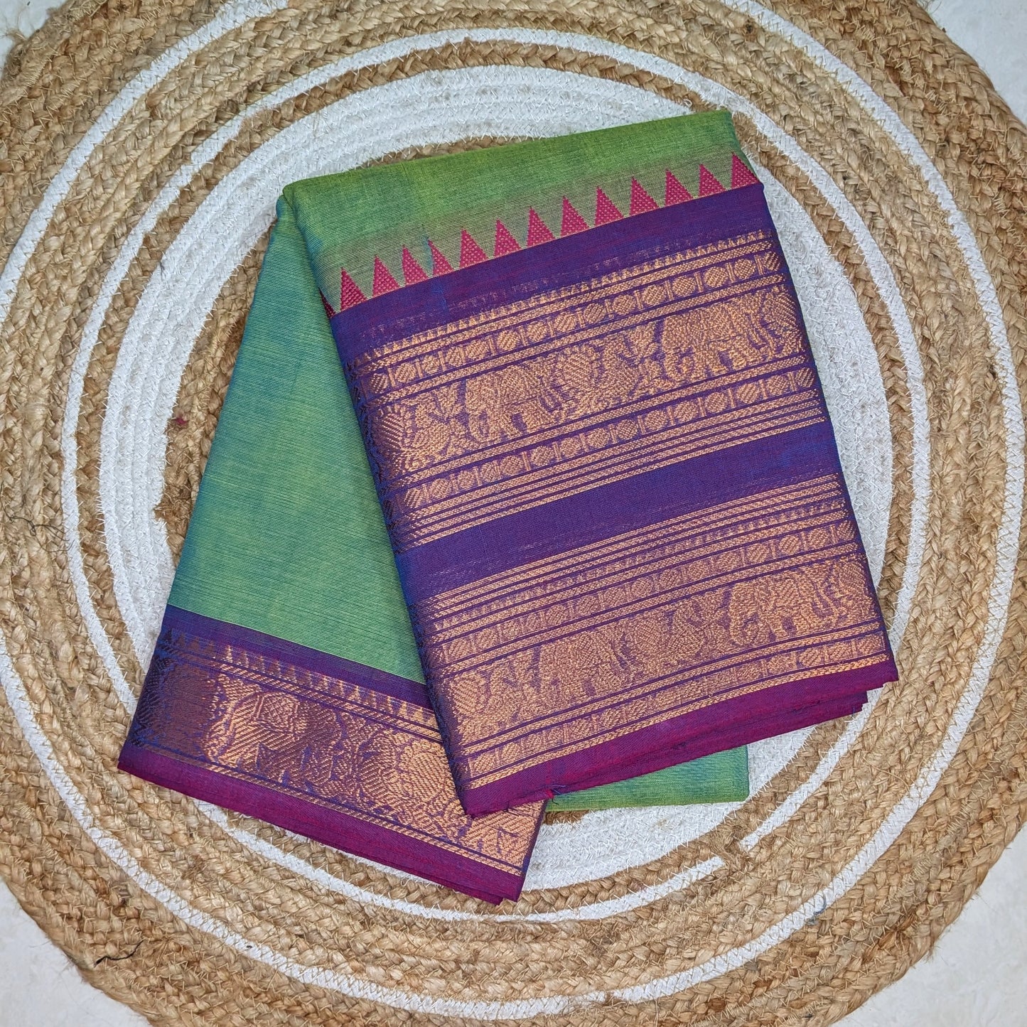 Nira - Luxury, Woven in Green