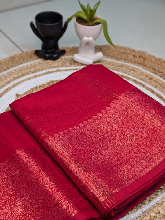 Svarna – Semi Banarasi Saree with Golden Zari Elegance