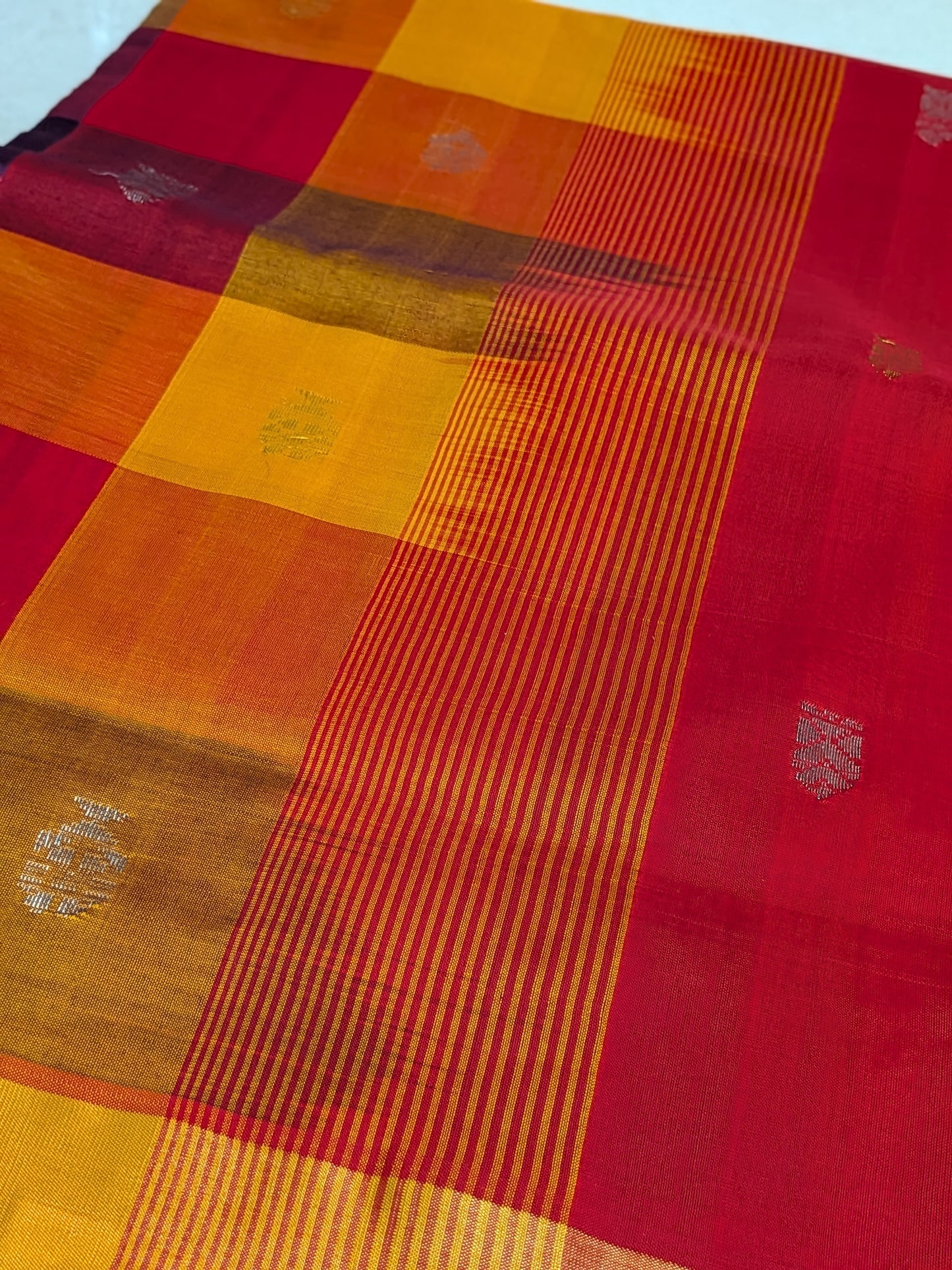 Paalum Pazhamum - Shades of Red & Orange with Zari Elegance