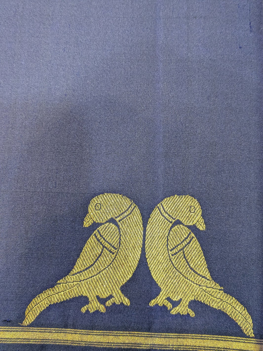 Taarakai – Kanchipuram Pure Handloom Silk in Navy Blue with Twin Birds Border