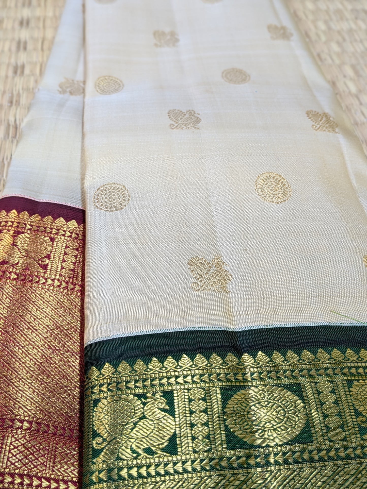 Thaarakai - Kanchipuram Ganga Jamuna Saree