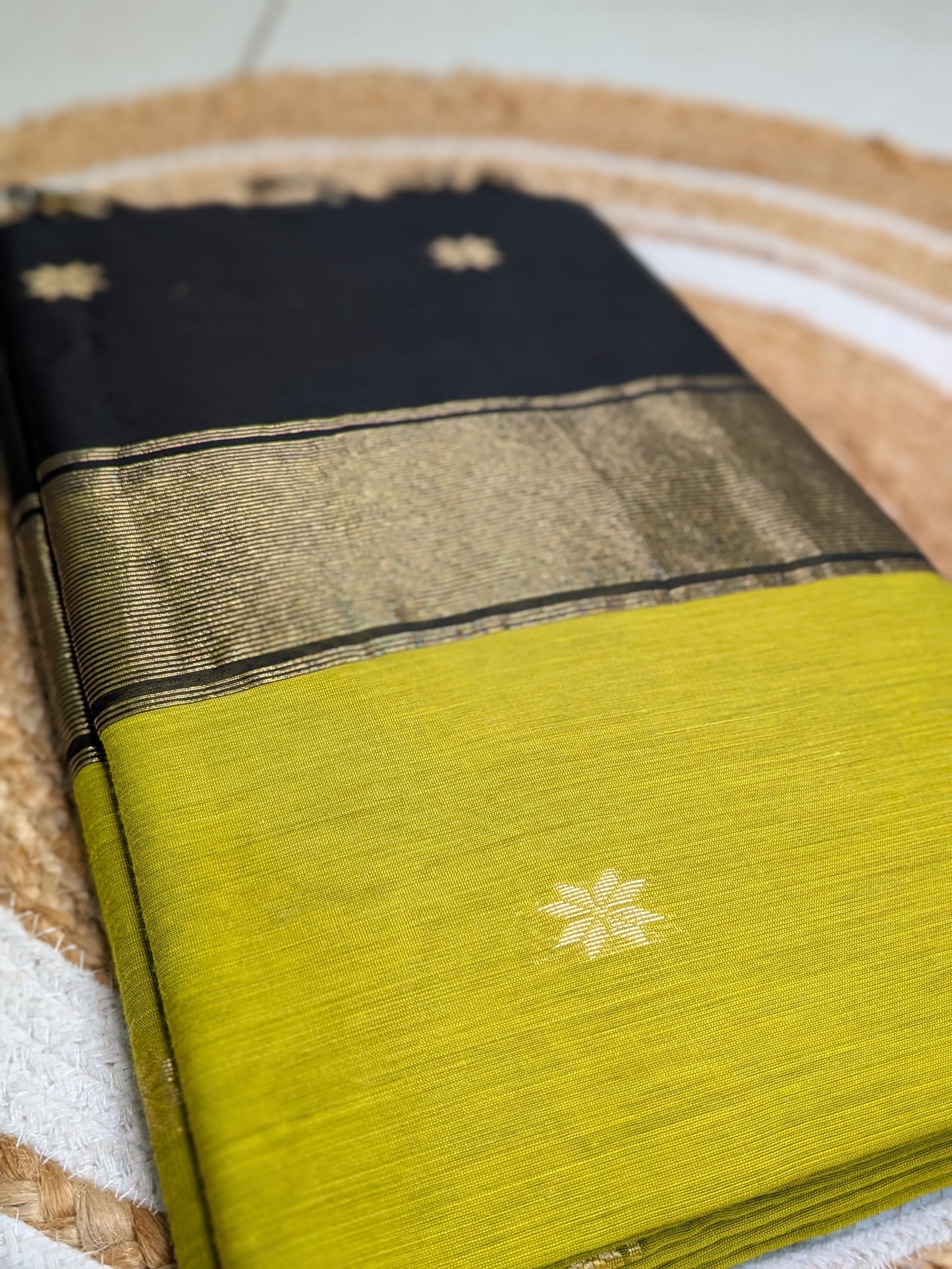 Tara - Green & Black Maheswari Silk Cotton Charm