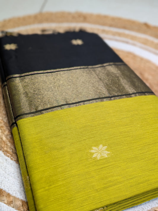 Tara - Green & Black Maheswari Silk Cotton Charm