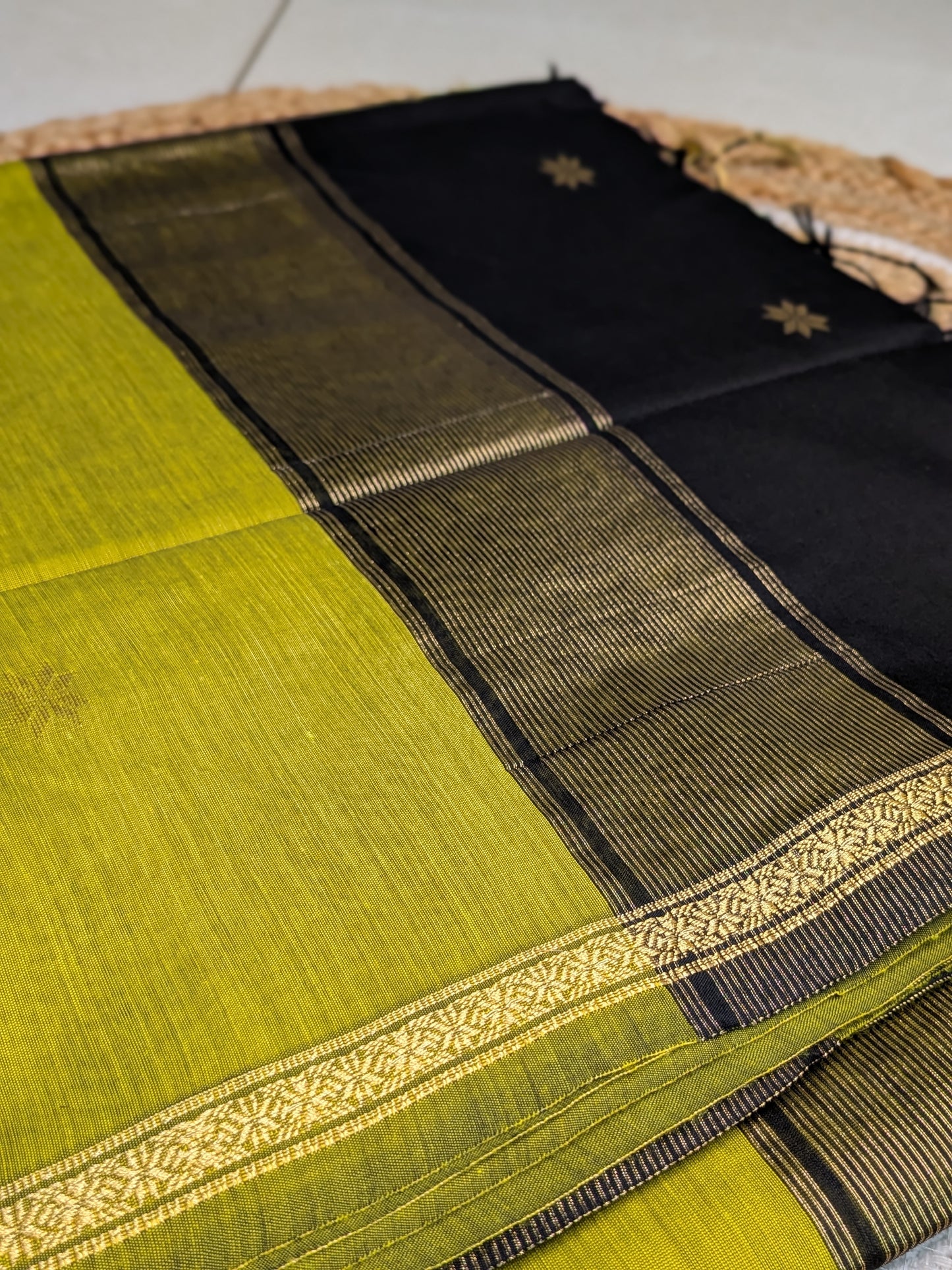 Tara - Green & Black Maheswari Silk Cotton Charm