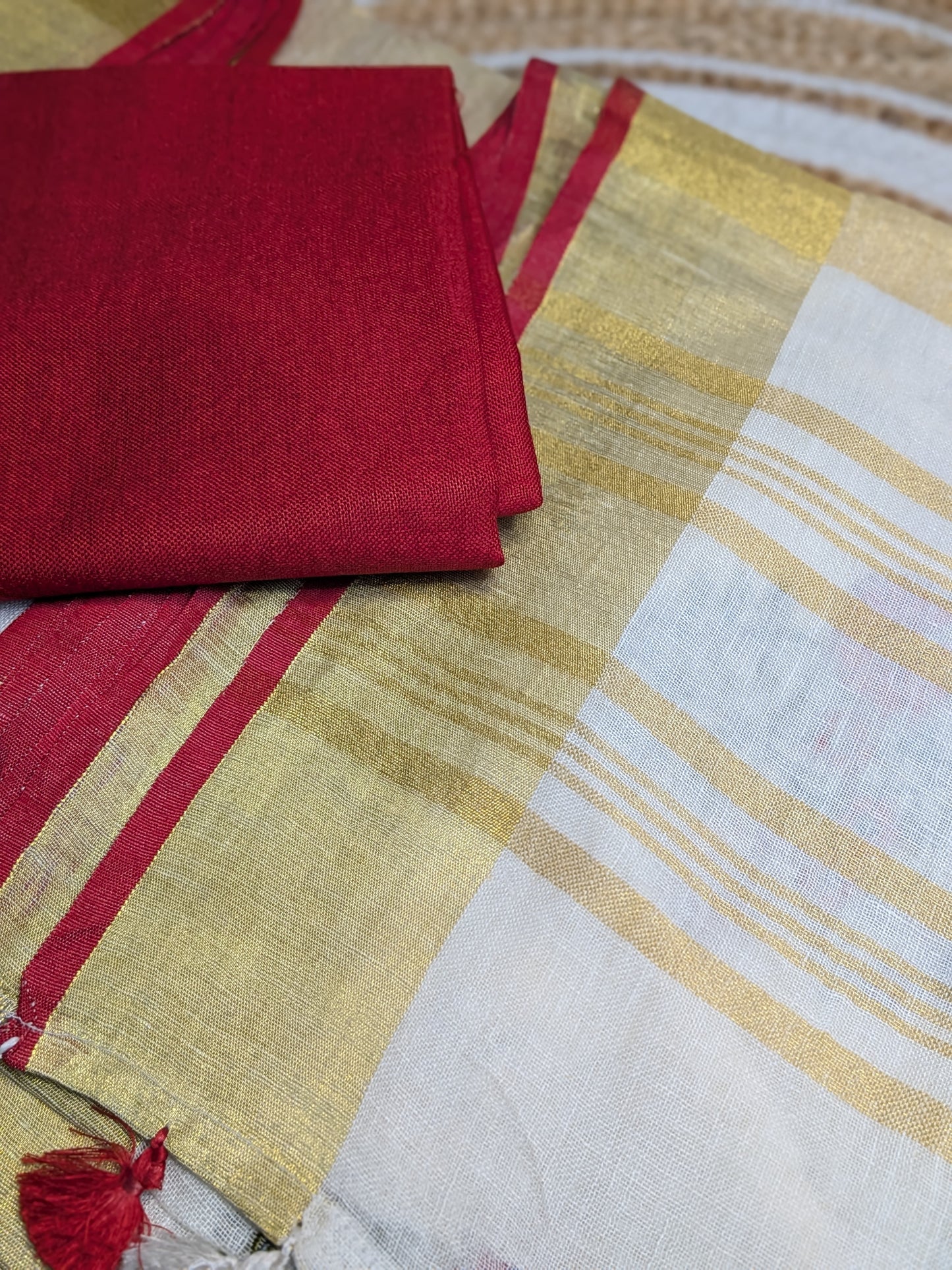 Neerja - Pure Linen Charm