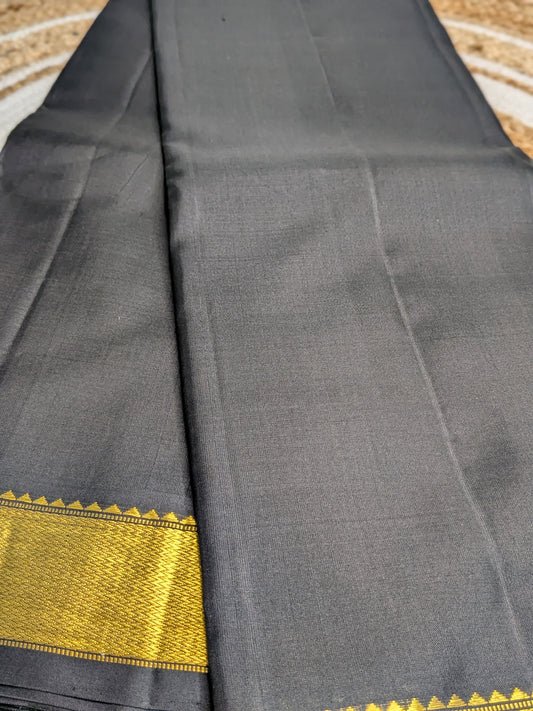 Taarakai - Pure Kanchipuram Silk Saree Midnight Elegance